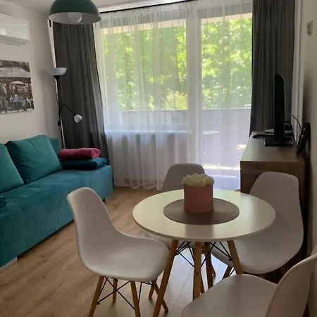 Sen Na Cichej - W Parku Apartman *